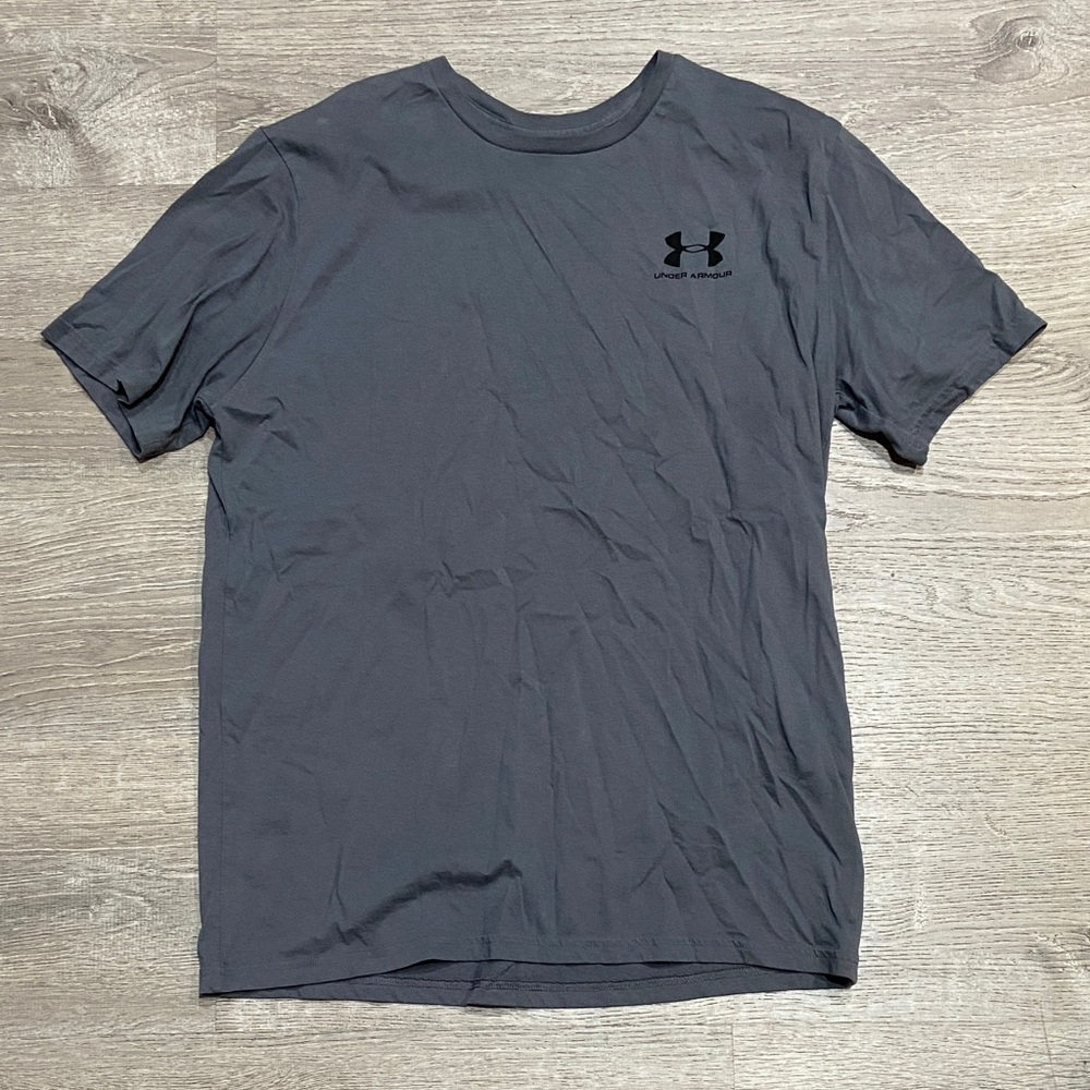 Under Armour Men's Dark Gray Tee